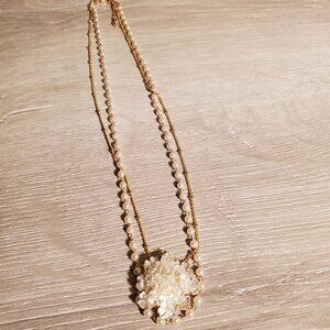 Jewelry Vintage Faux Pearl and Crystals flower Necklace